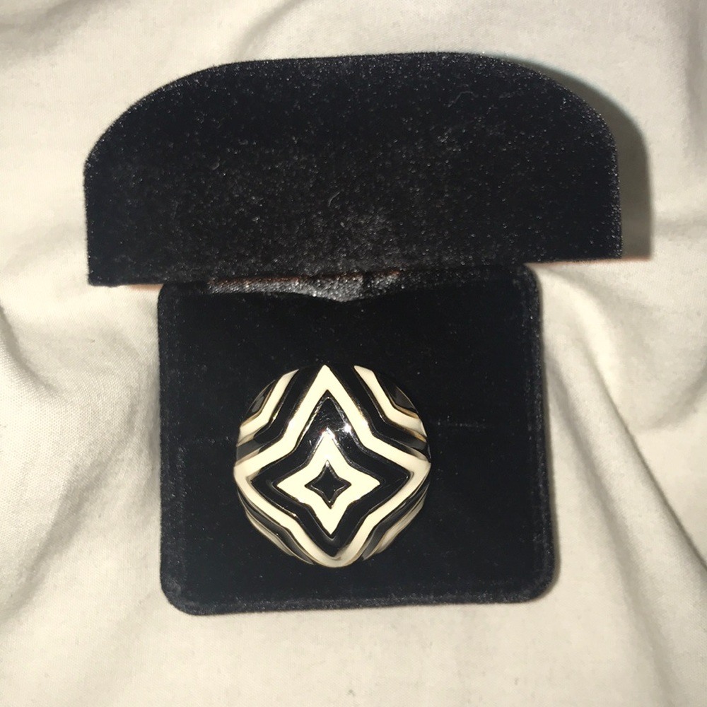 Banana Republic Black/White/Gold Ring